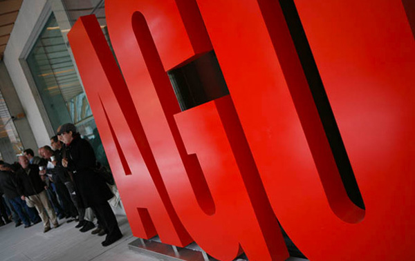 ago_sign 600